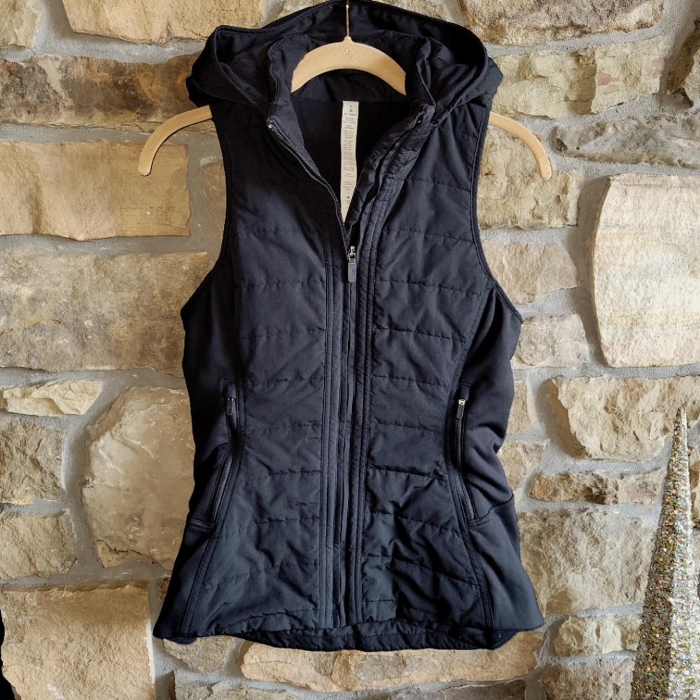 Lululemon Another Mile Vest 6 Black (First Release)
